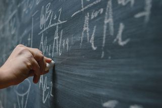 Komentář: Data potvrdila, že maturitní test z matematiky byl nezvykle obtížný - Seznam Zprávy